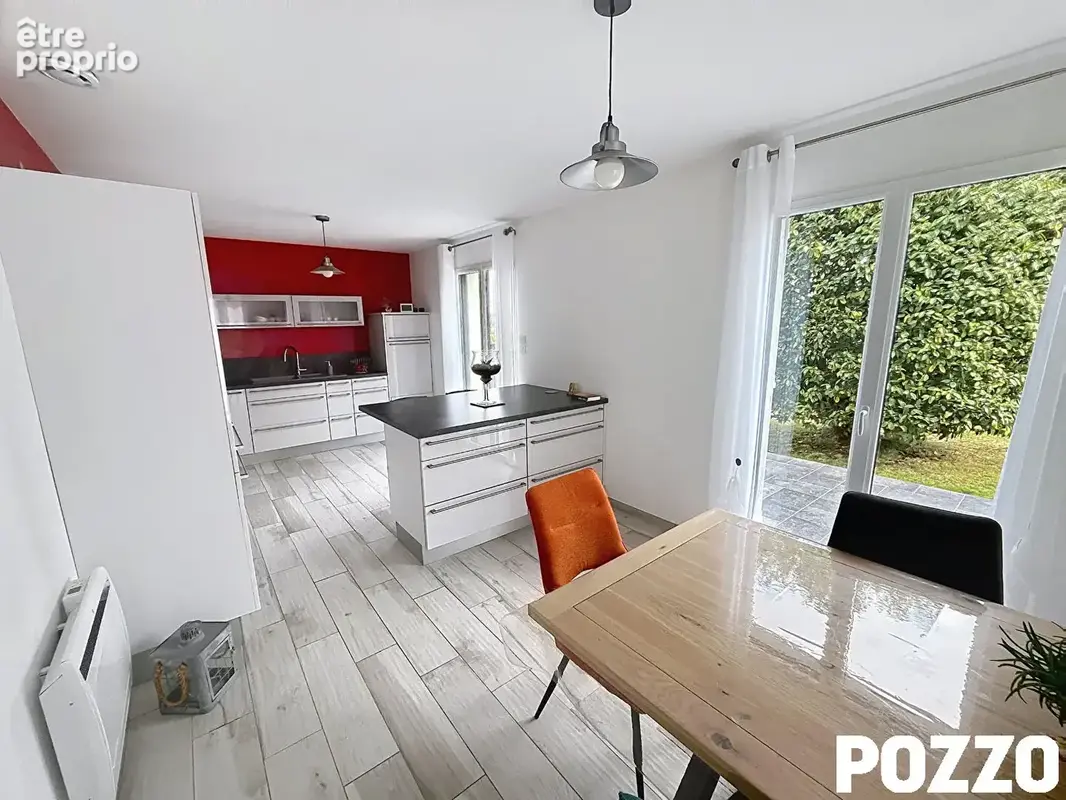 A VENDRE Maison rénovée Saint Hilaire Du Harcouet 5 pièce(s) 118 m2 - photo 6