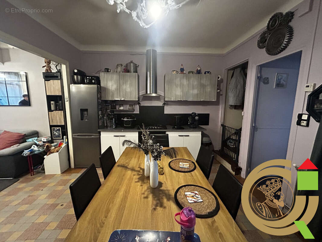 Maison 108 m² à Saint-Pol-Sur-Ternoise  - photo 8