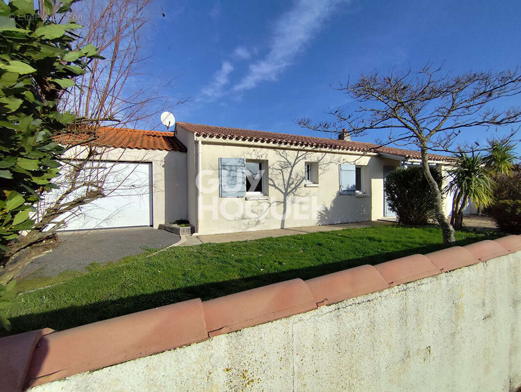 Maison à BREM-SUR-MER