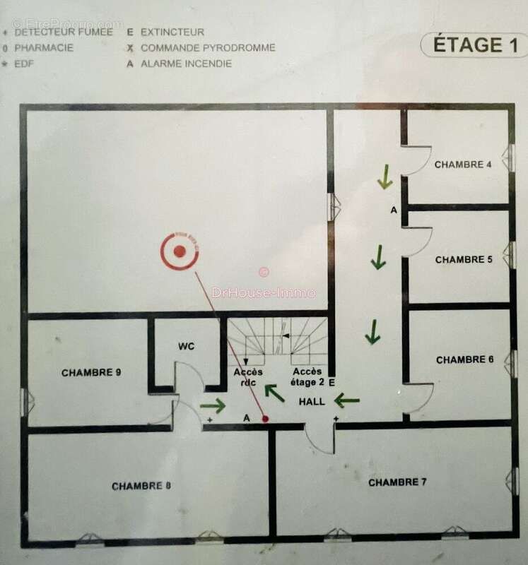 Commerce 196 m² à Creil  - photo 3