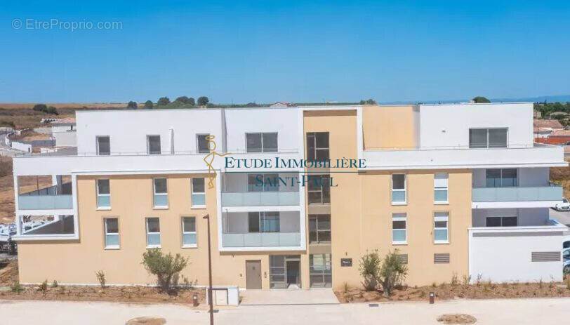 Appartement à SAUVIAN