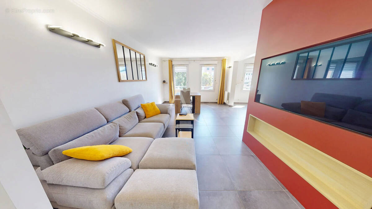 Appartement à MORANGIS