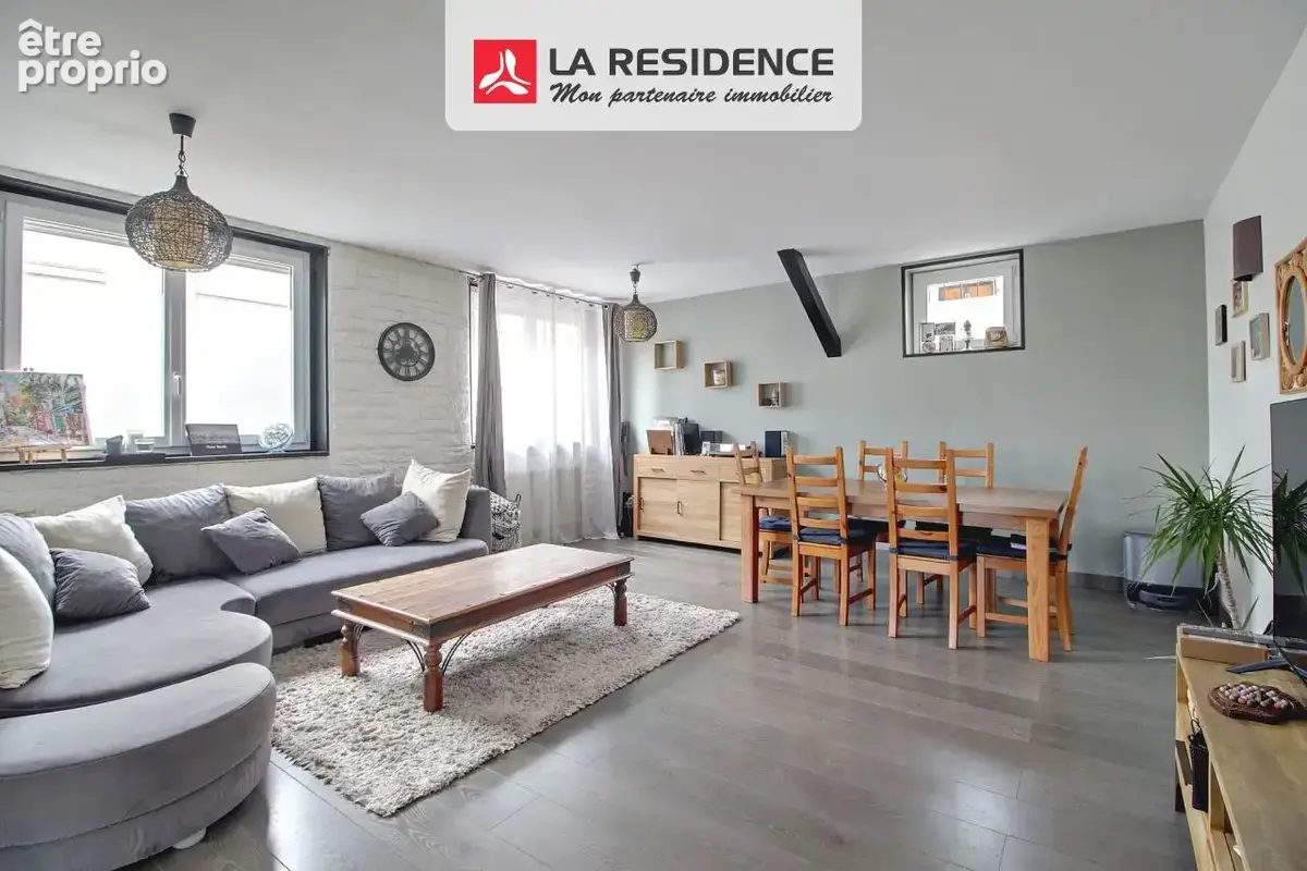 Photo Maison à Saint-Etienne-Du-Rouvray au prix de 263 000€
