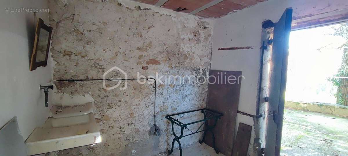 Terrain à CLERMONT-L&#039;HERAULT