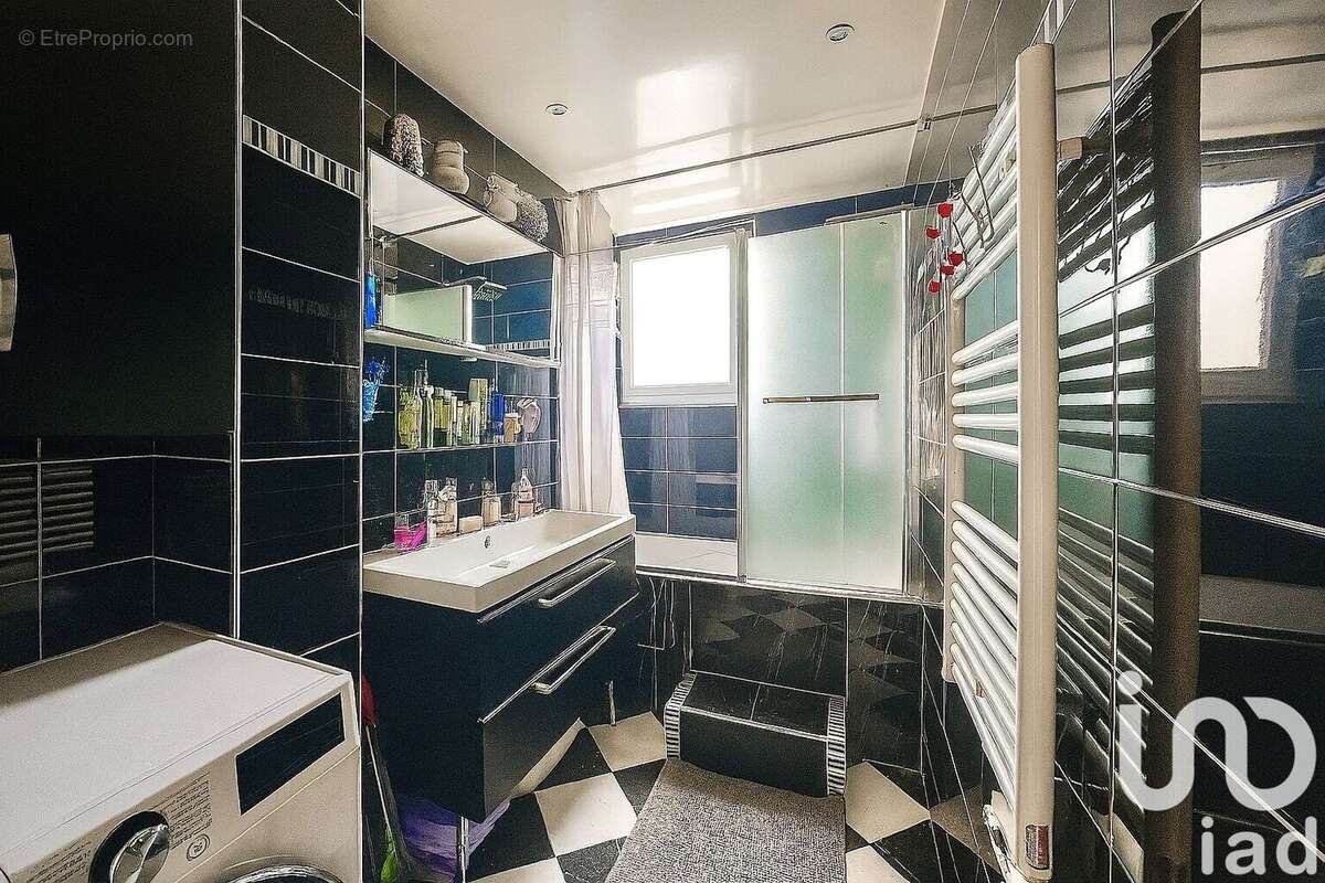 Photo 9 - Appartement à ASNIERES-SUR-SEINE