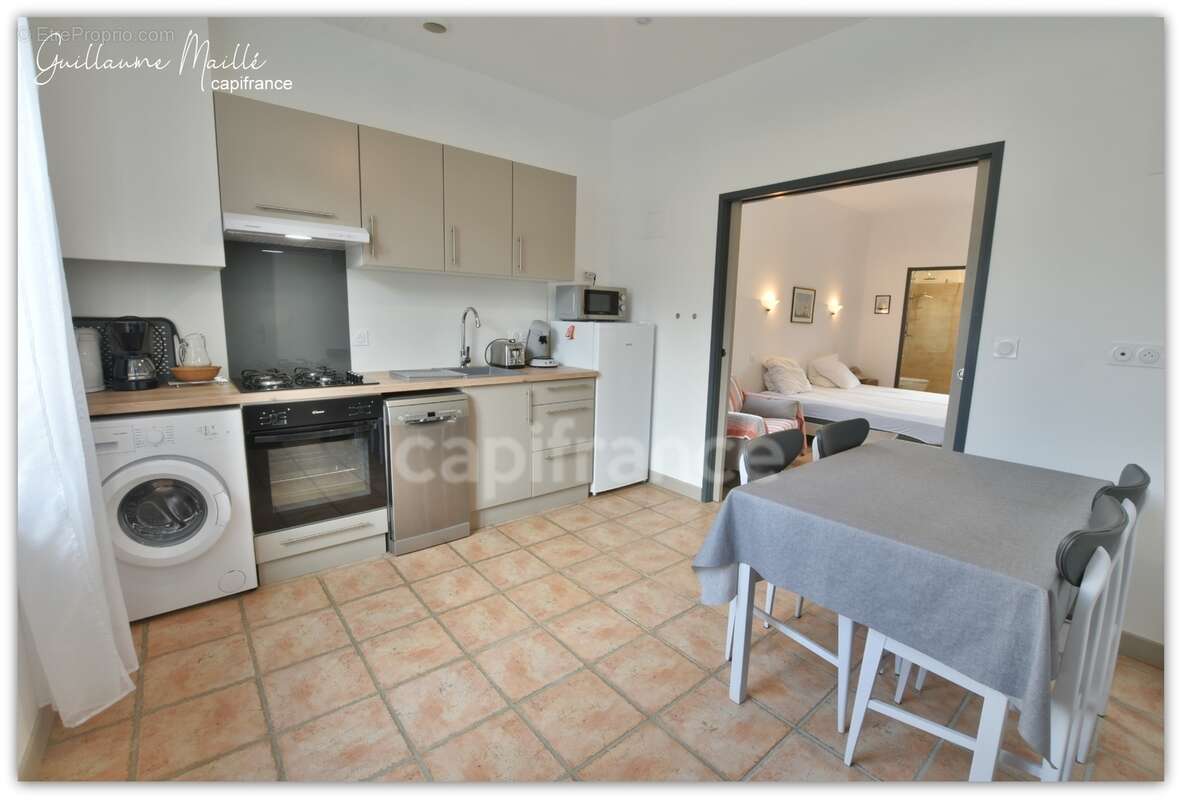 Maison à vendre 4 pièces pour 80m² rénovée et meublée à LAMALOU LES BAINS - photo 3