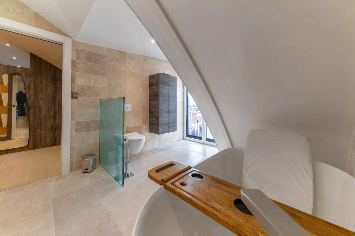Appartement de prestige - dernier etage- parkings - photo 15