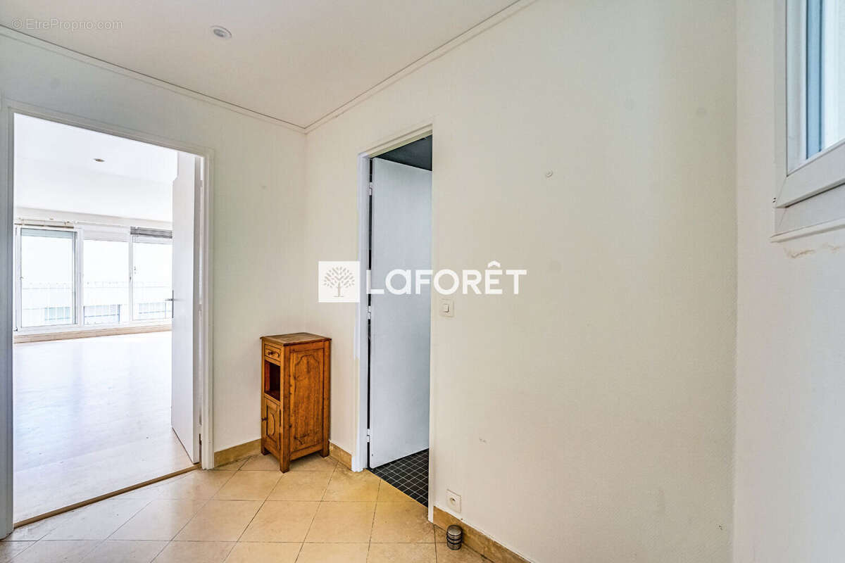 Appartement à PARIS-11E