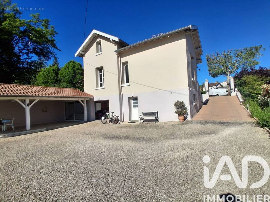 Photo 1 - Maison à MACON