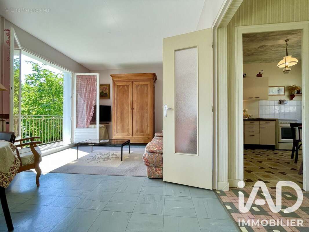 Maison 97 m² à Belabre  - photo 9