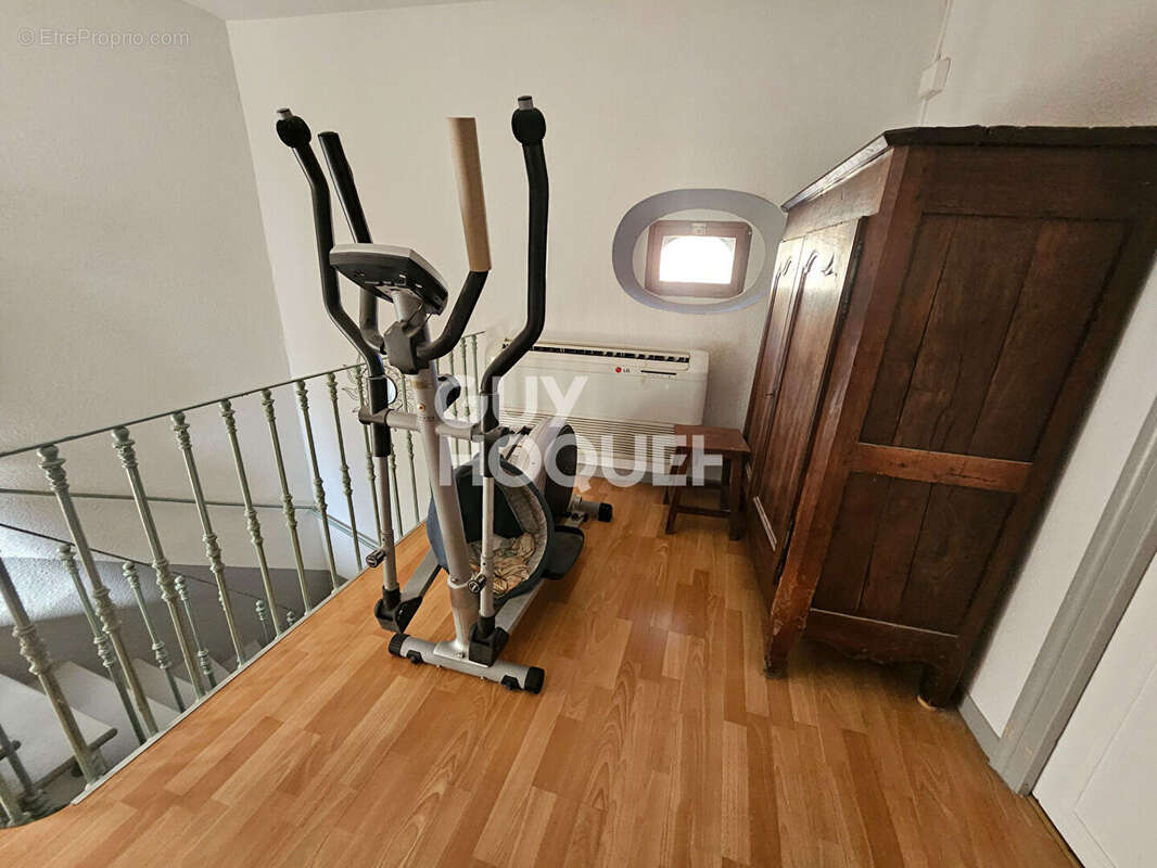 À vendre  Belle maison familiale au coeur de Olonzac - photo 10