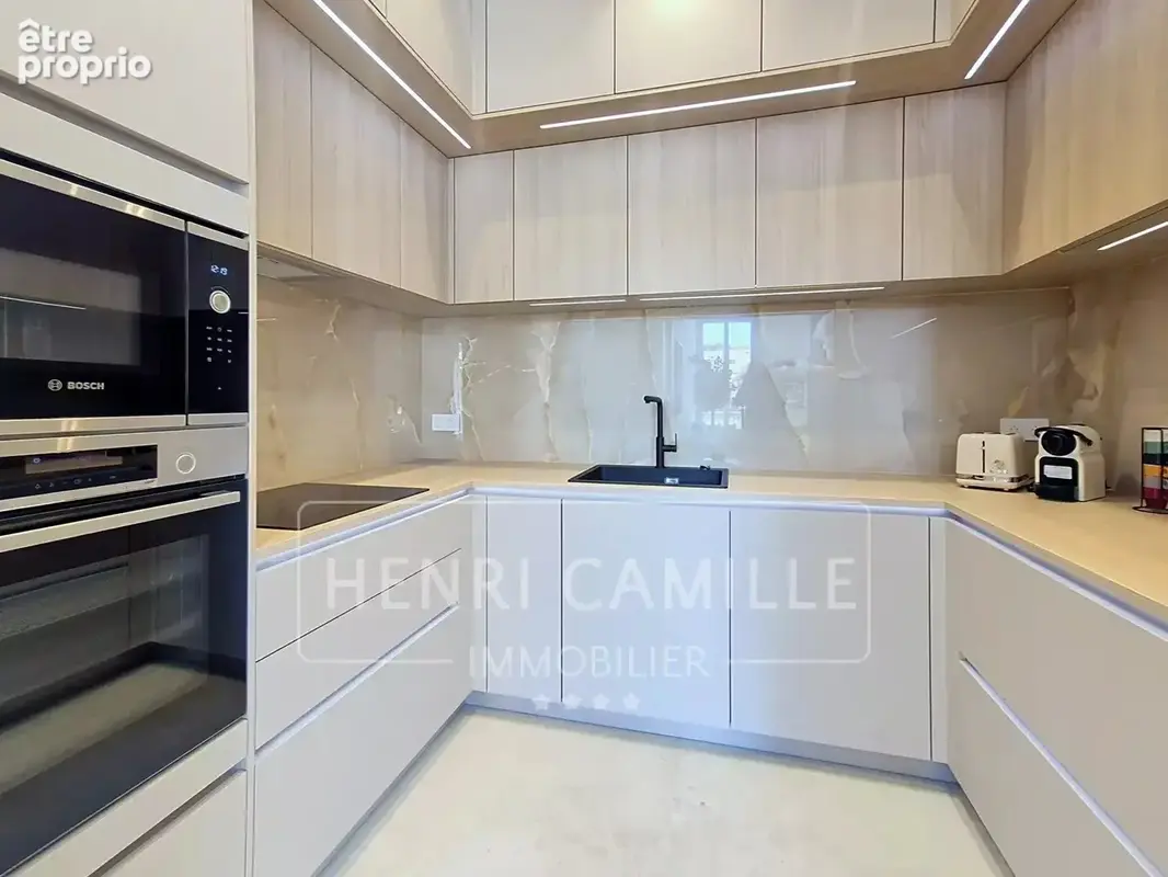 Cannes Banane Rue Piétonne - photo 3