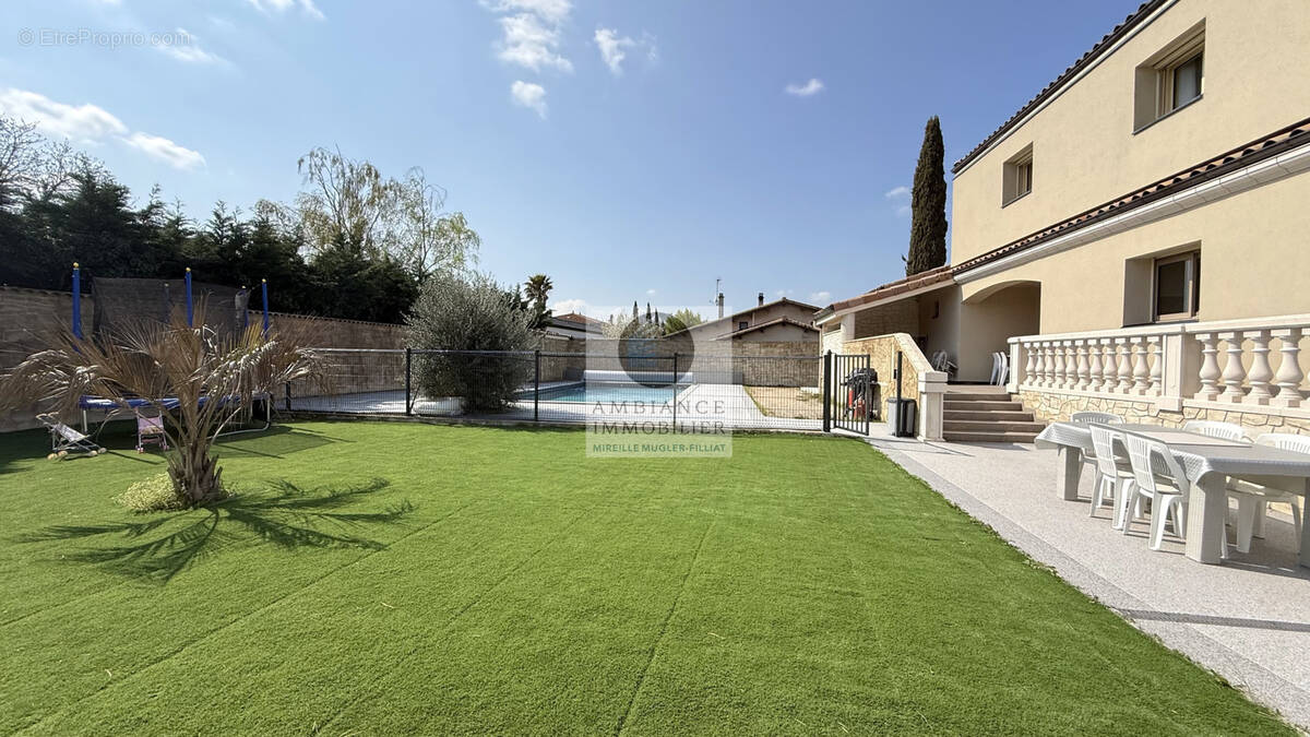 Maison à BOURG-LES-VALENCE