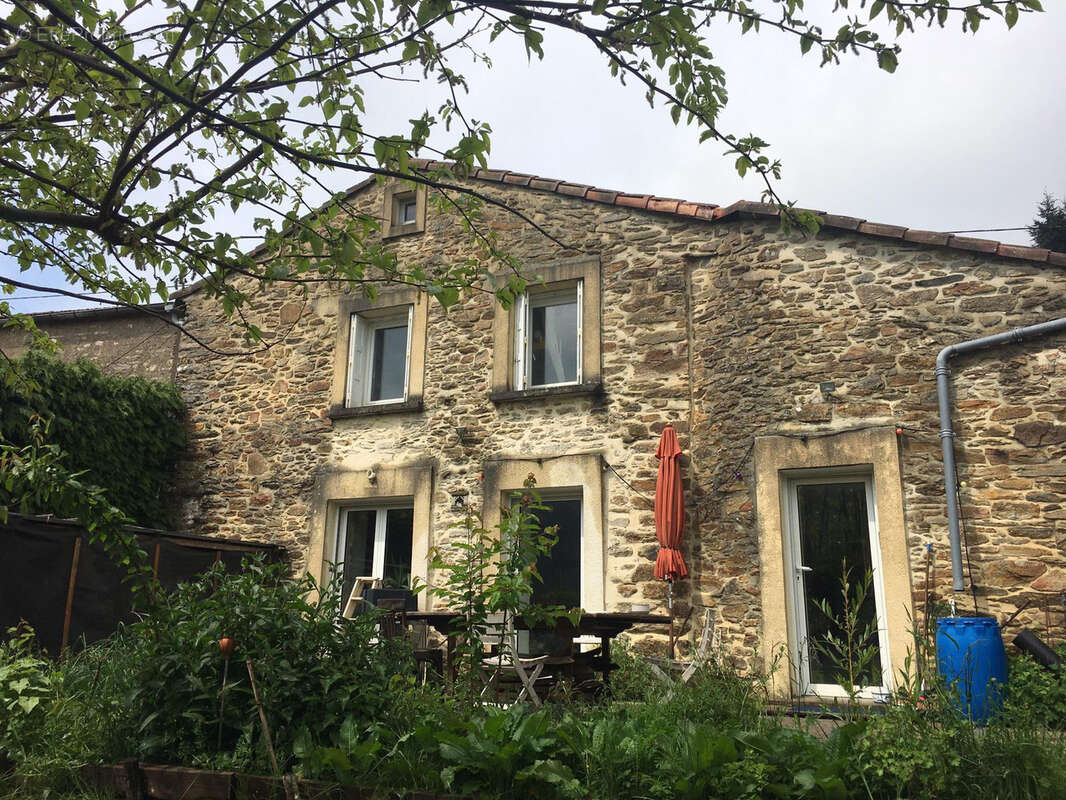 Maison à PRADELLES-CABARDES