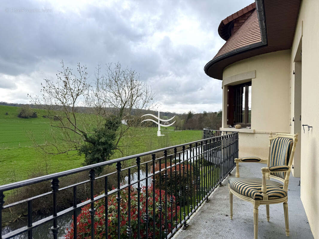 Maison à BRETTEVILLE-SUR-LAIZE