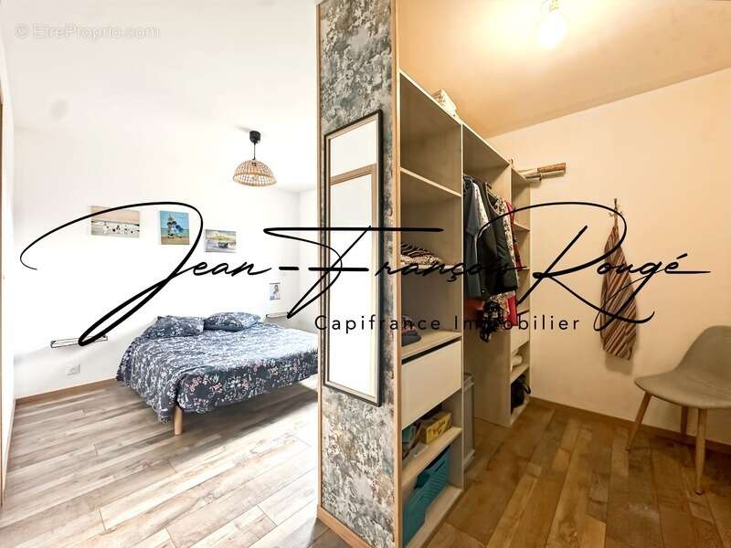 Maison contemporaine de 149 m² avec vie de plain-pied et à seulement 350 mètres de la plage !!! - photo 10