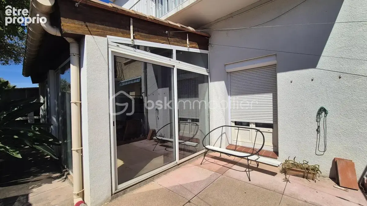 A vendre maison de ville 3 faces de 138m² sur terrain de 250m² a elne - centre ville - cinq chambres - garage exceptionnel - ver - photo 26