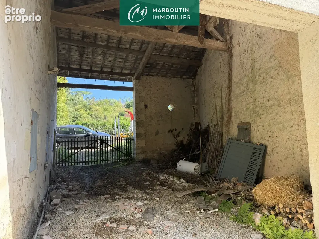 Bâtisse à finir de rénover - photo 9