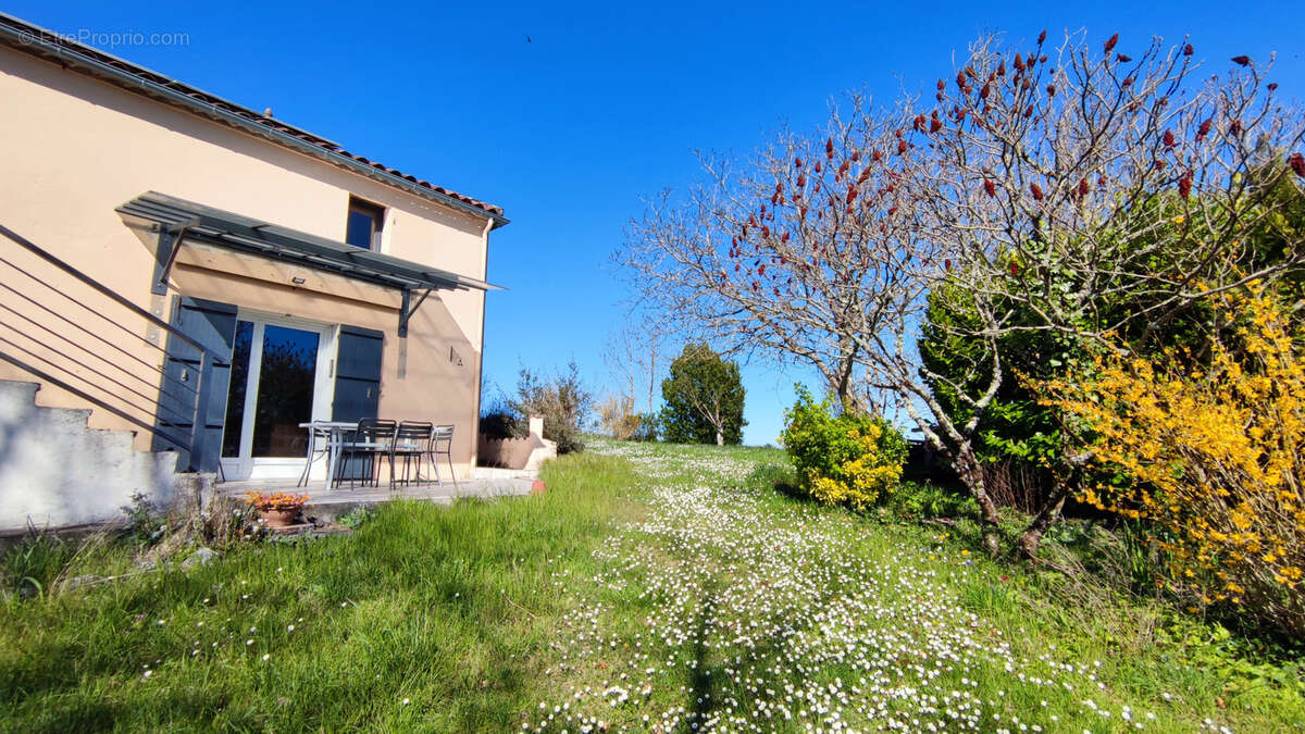 Maison à BAGAT-EN-QUERCY