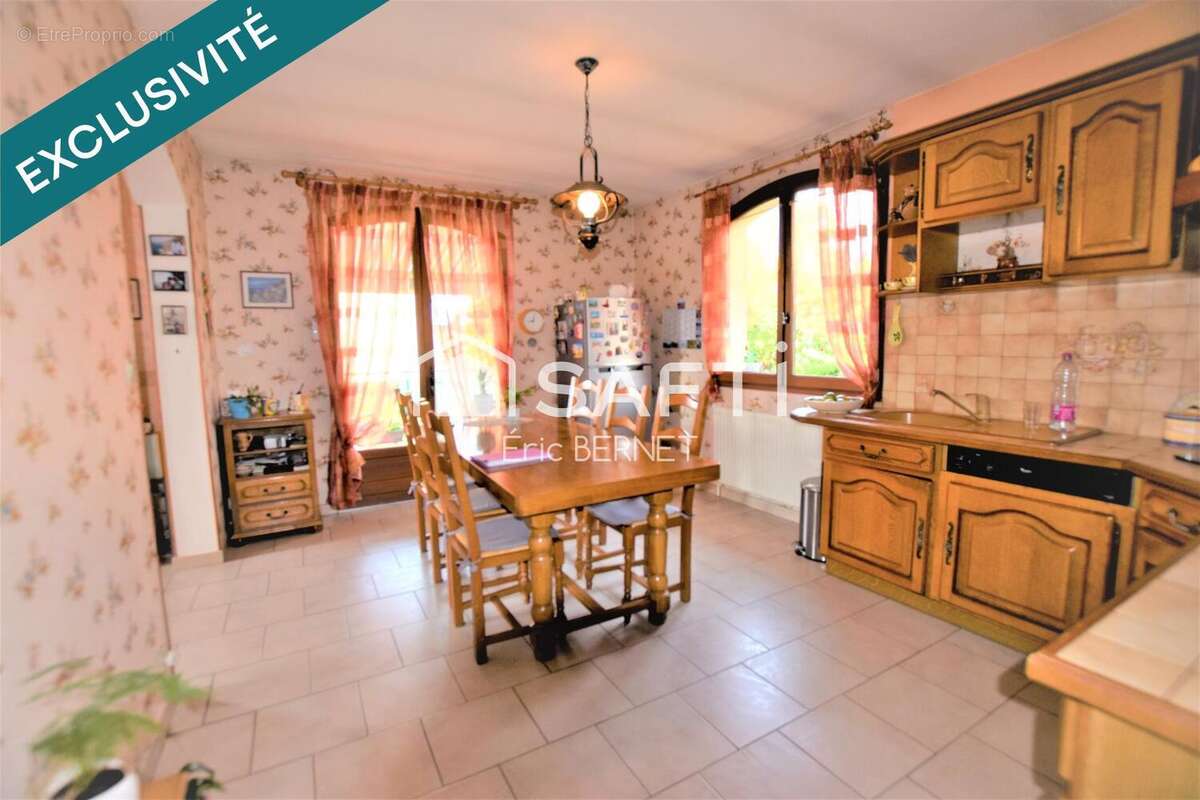 Photo 2 - Maison à GENAS