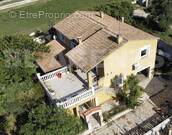 SQDLE8614 - Maison à SAINT-HILAIRE-DE-BRETHMAS