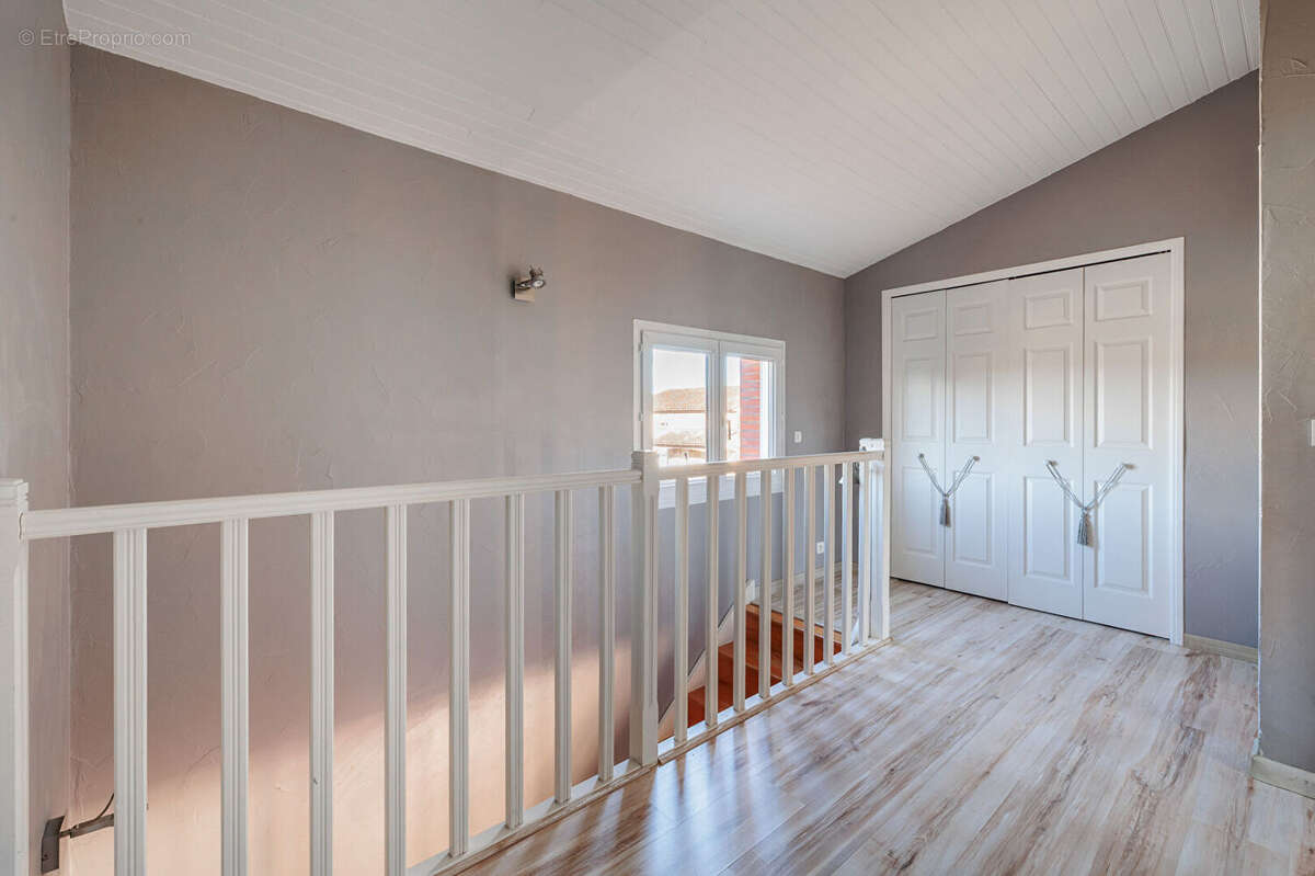 Maison à VILLENEUVE-TOLOSANE