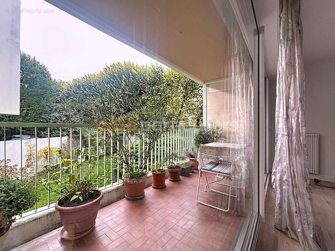 Appartement à SAINT-MAUR-DES-FOSSES