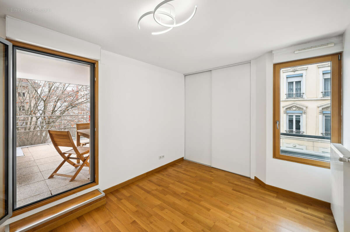 Appartement à LYON-6E