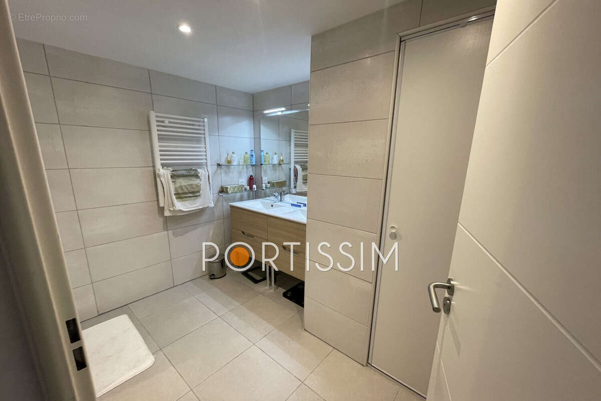 Appartement 66 m² à Cagnes-Sur-Mer  - photo 8