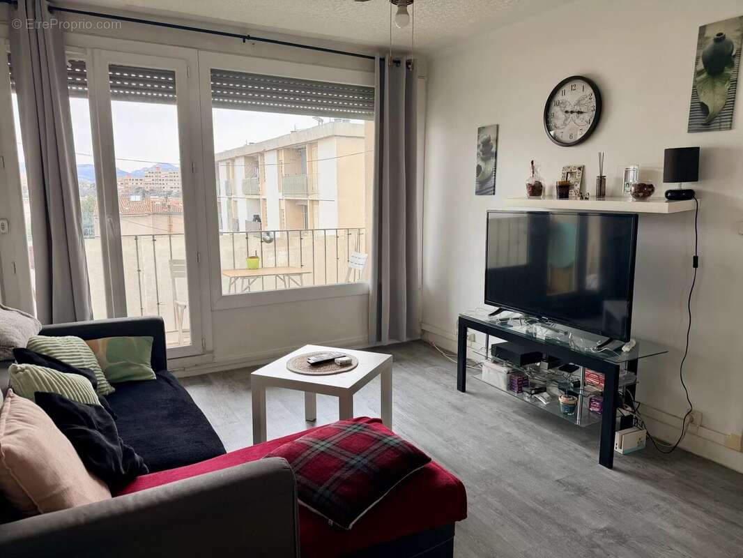 Appartement à MARSEILLE-10E