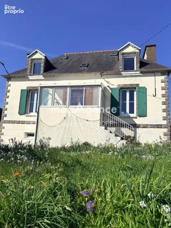 Maison à PLOUBAZLANEC