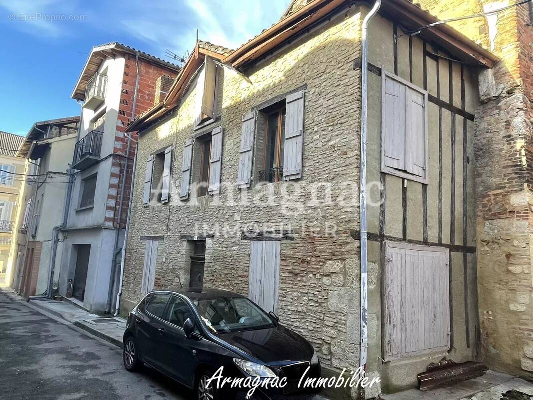 Appartement à EAUZE