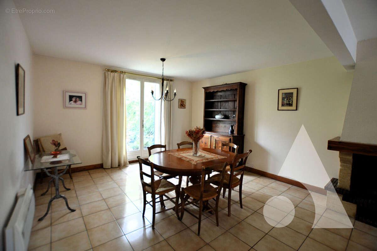 Maison à SAINT-LEU-LA-FORET