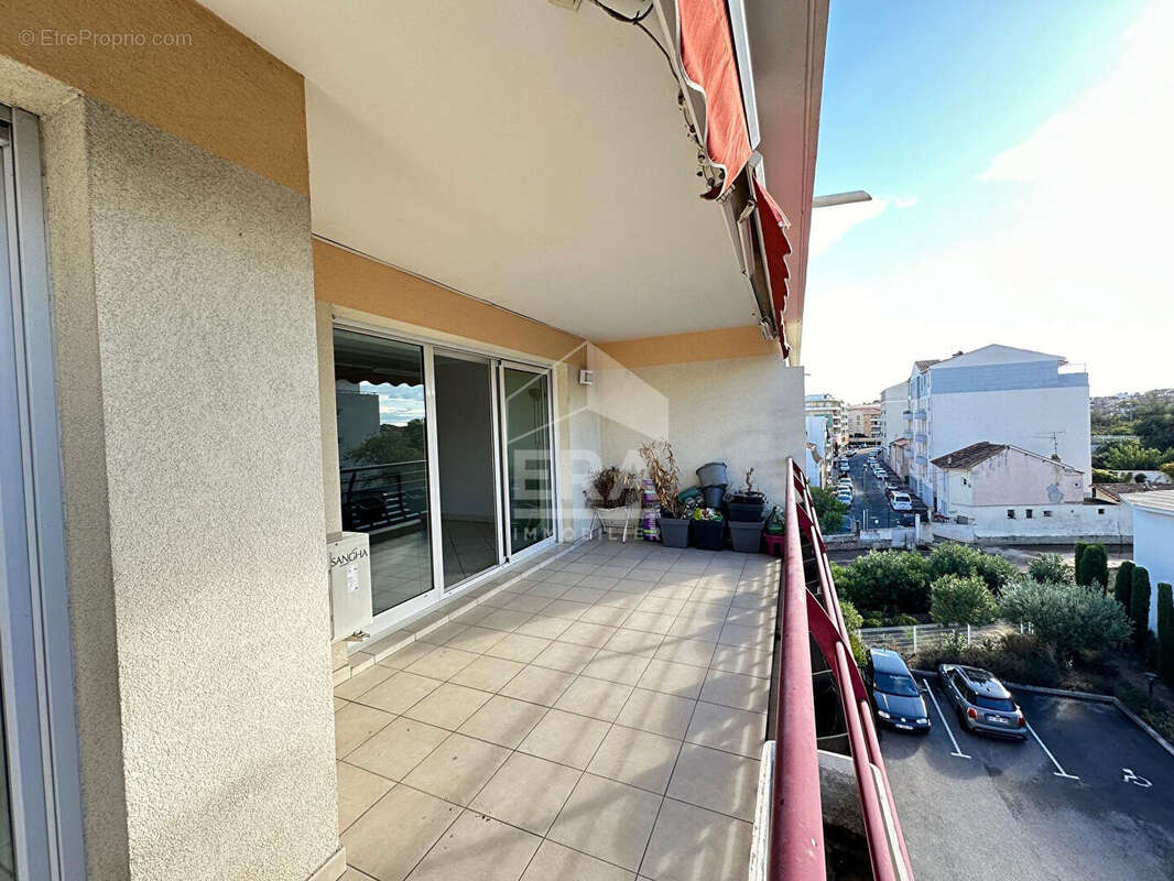 Appartement à FREJUS