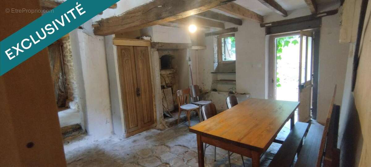 Maison 100 m² à Saint-Vaury  - photo 6