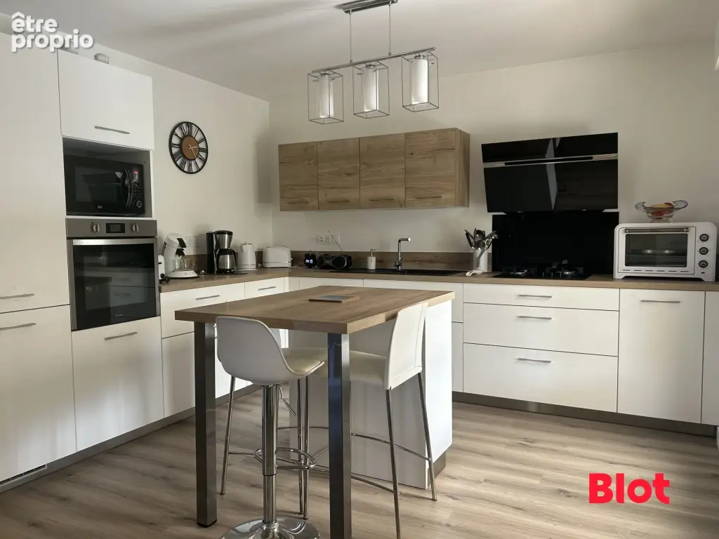 Maison 6 pièces 108 m² à vendre à La Bouexiere (35340) - photo 5