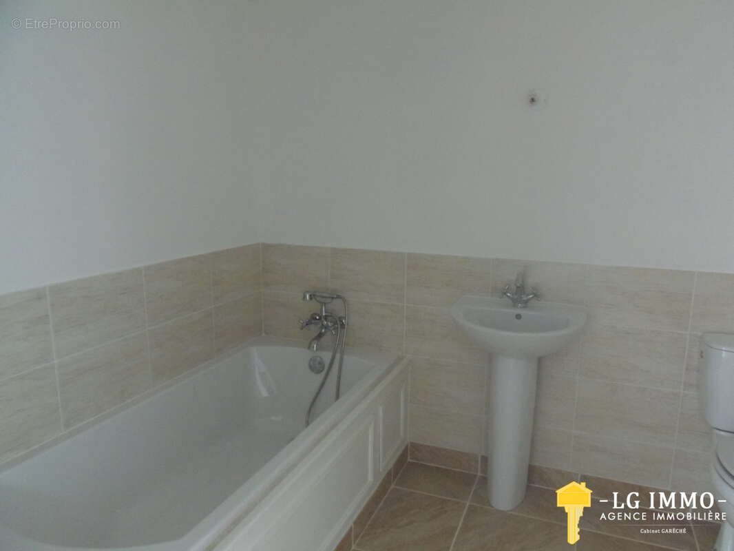 Appartement à MORTAGNE-SUR-GIRONDE