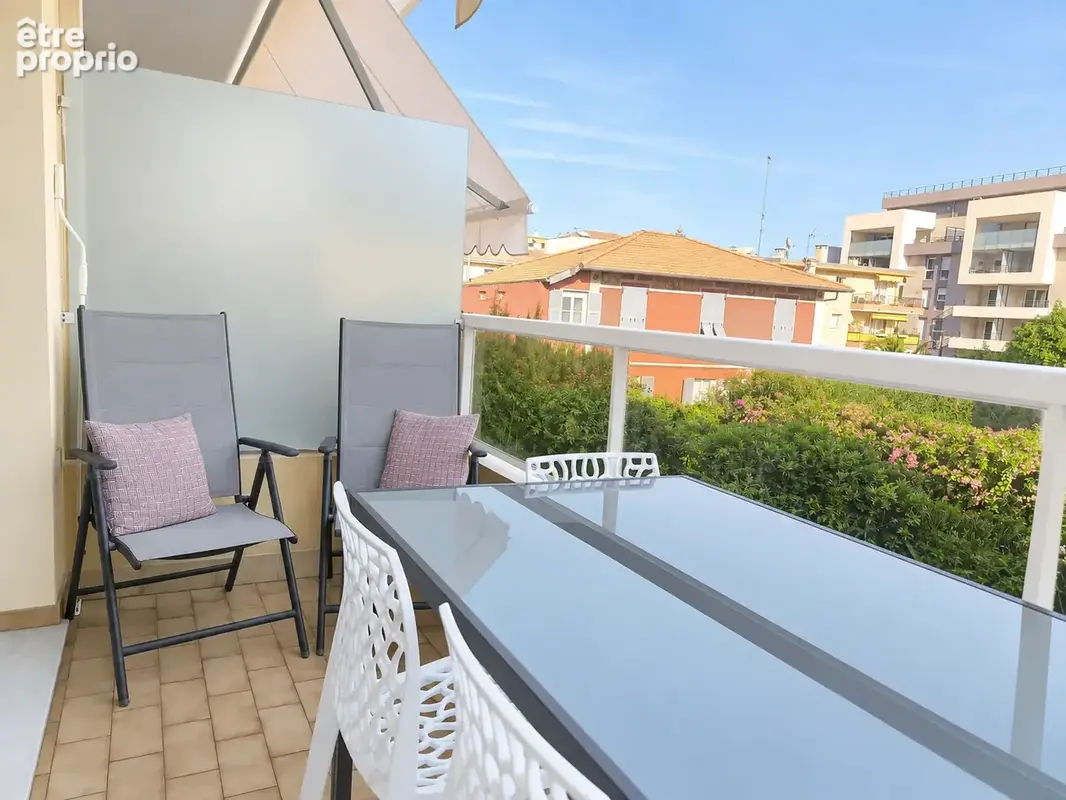Studio avec coin nuit/bureau, terrasse plein sud et cave - photo 8