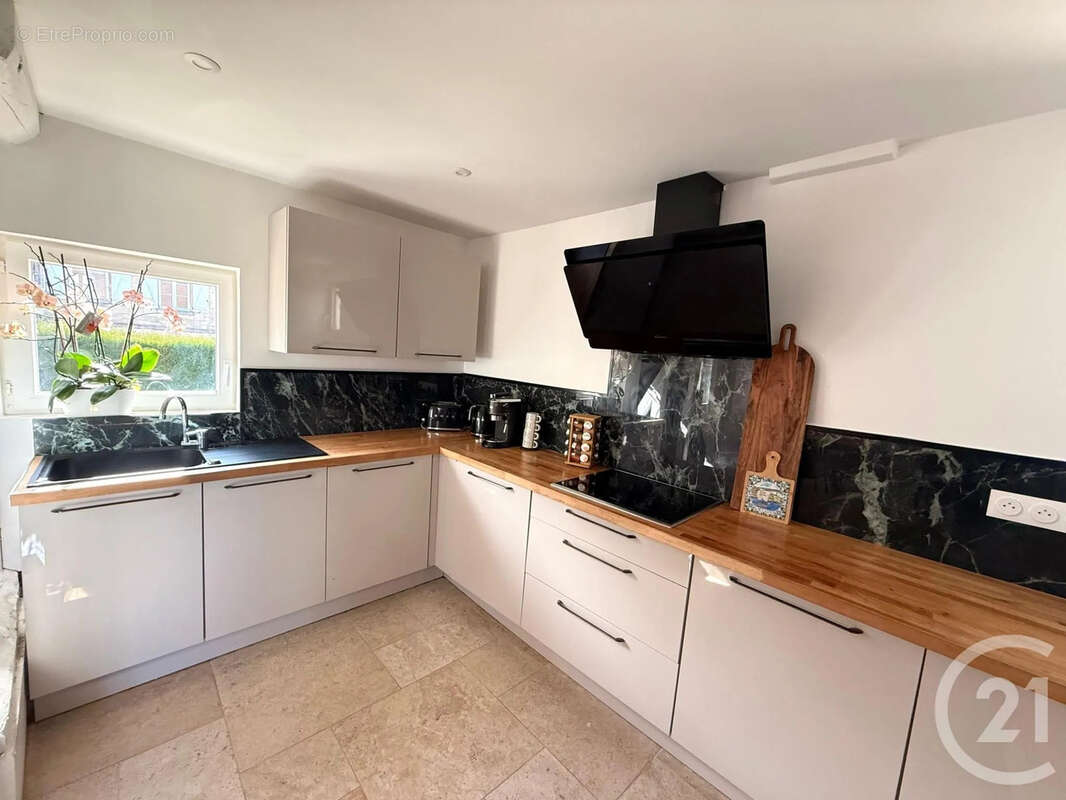 Maison à CHAUMONT-EN-VEXIN