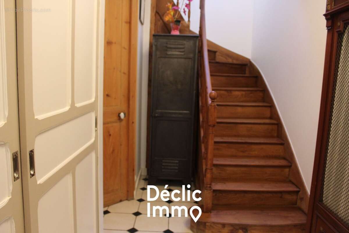 Rare propriete de 166m2 sur terrain de 840m2 - photo 7