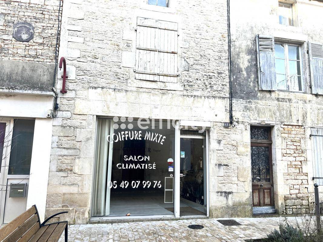 Appartement à SAUZE-VAUSSAIS