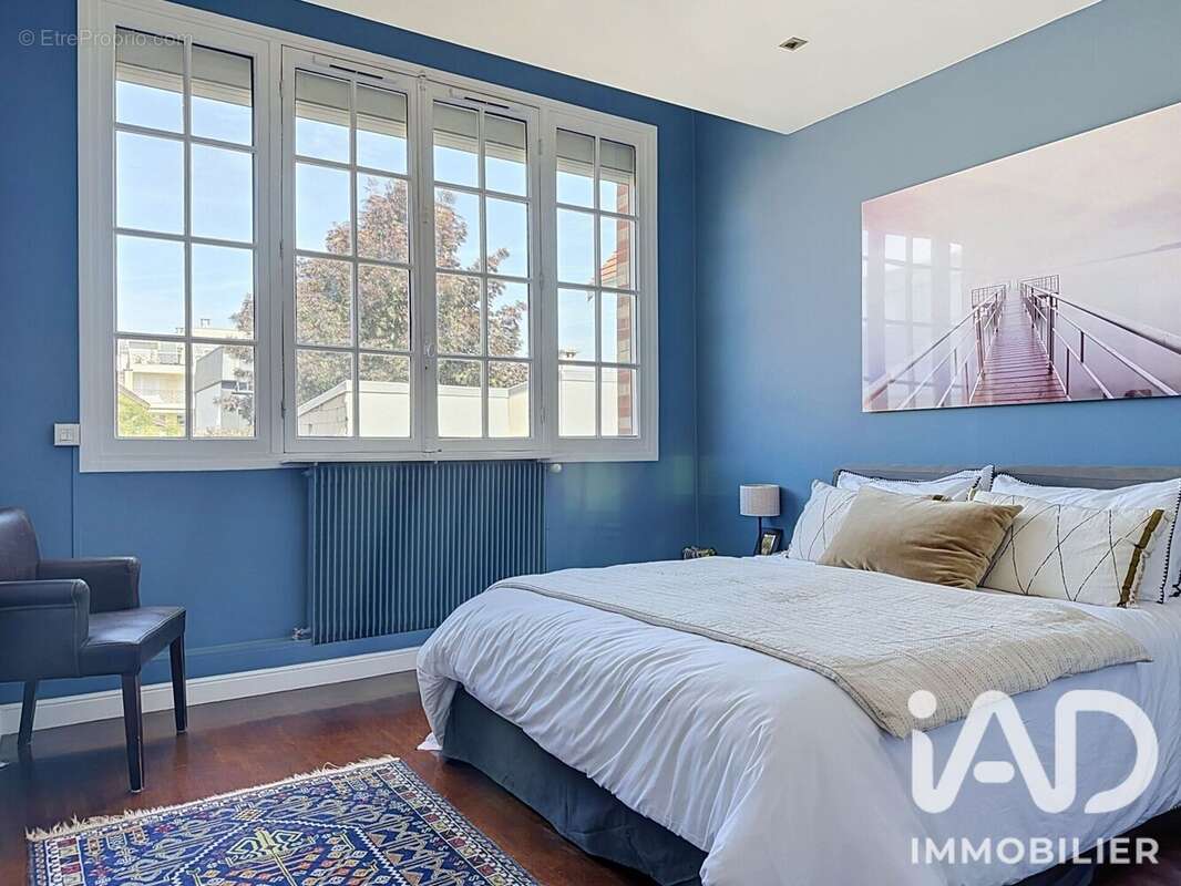 Appartement 163 m² à La Garenne-Colombes  - photo 9