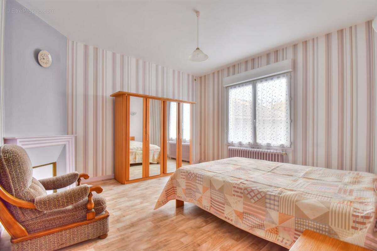 Maison à PLOUMAGOAR