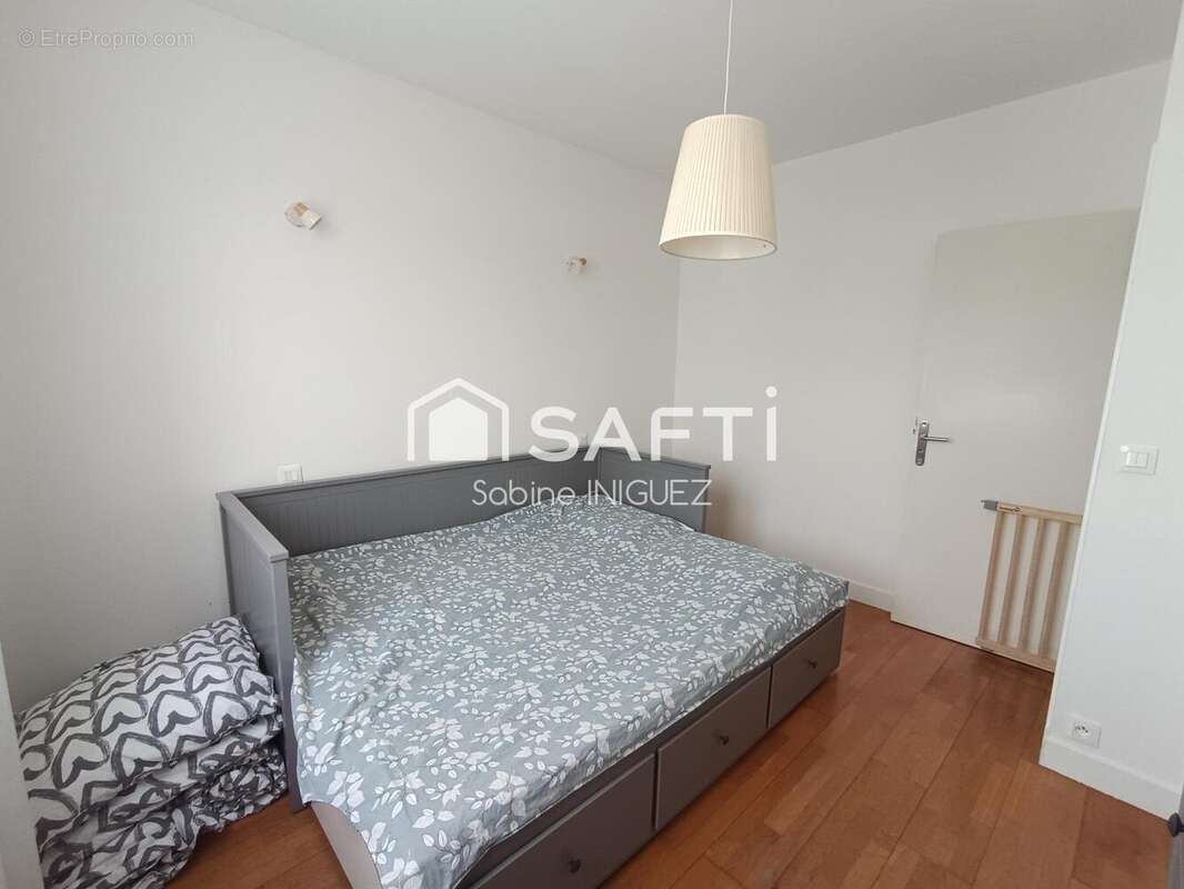 Maison 137 m² à Castres  - photo 8