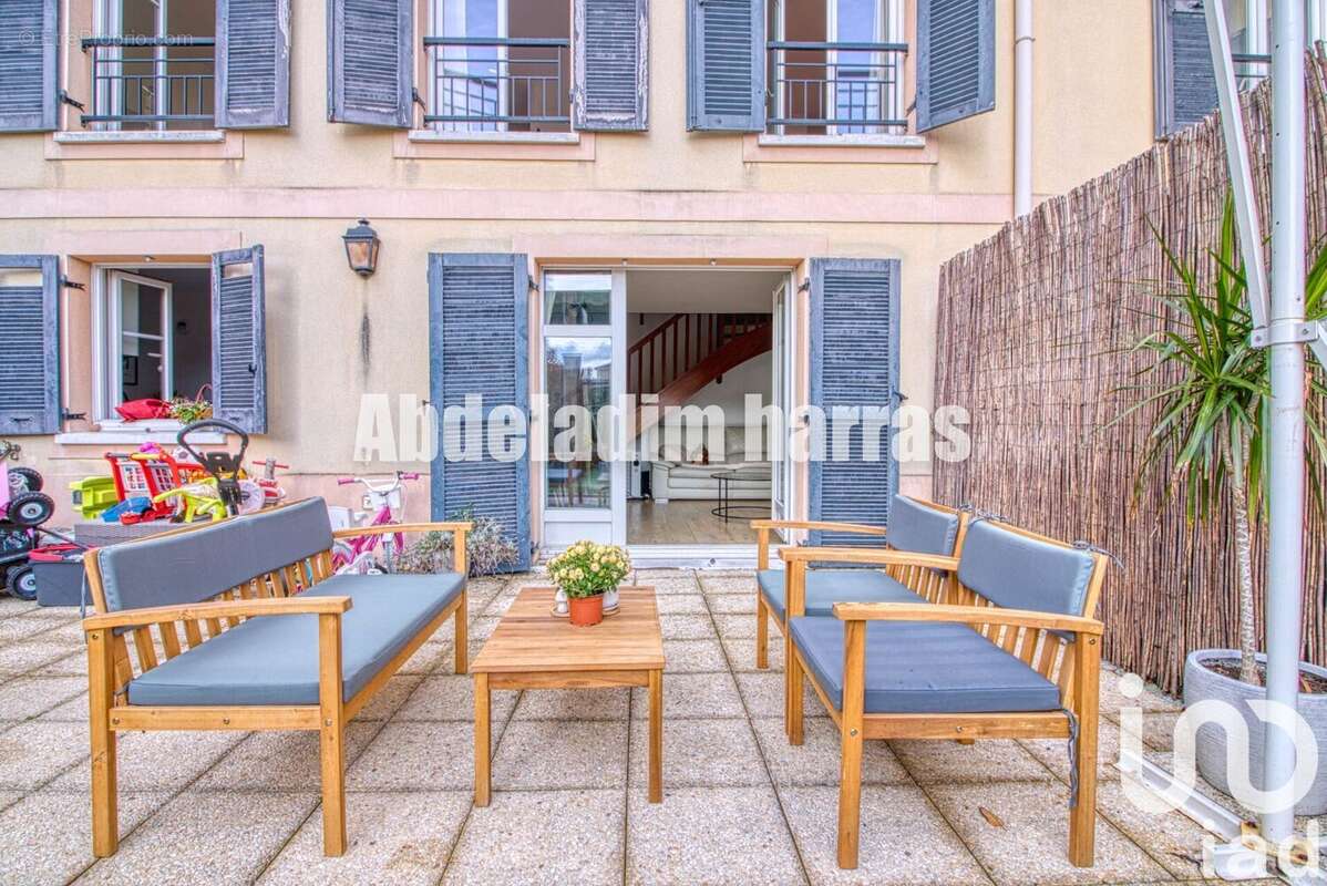 Photo 7 - Appartement à VILLENEUVE-LA-GARENNE