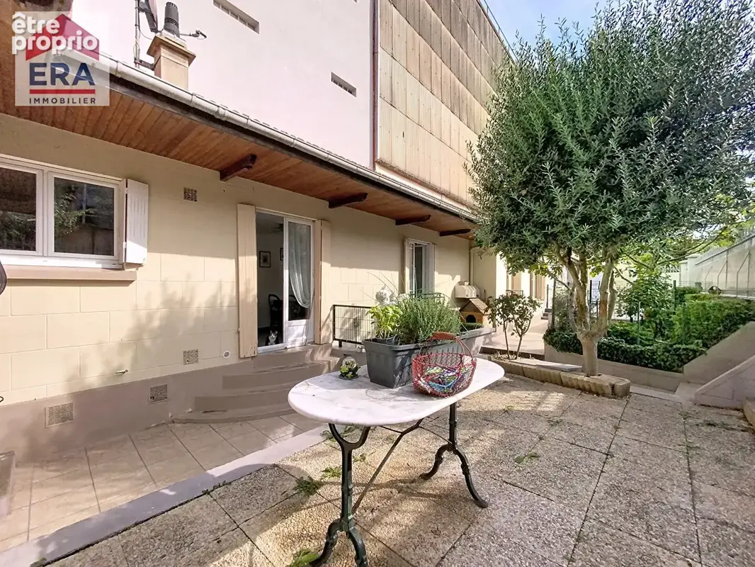 Maison à IVRY-SUR-SEINE