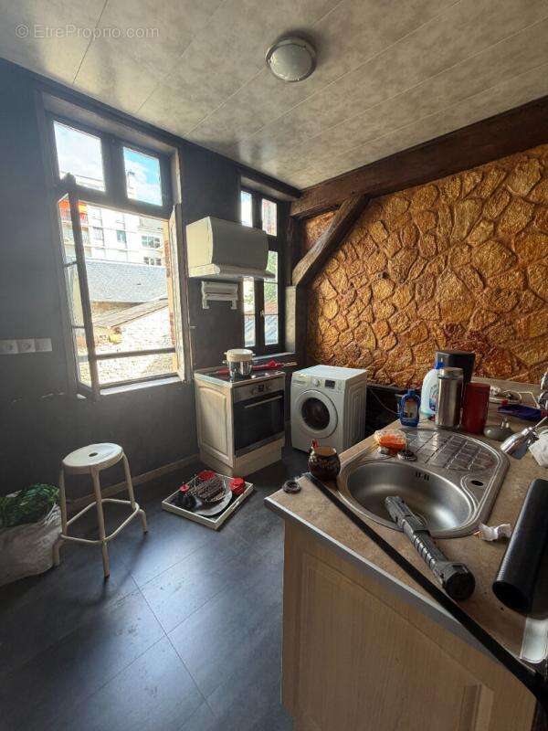 Immeuble de rapport à fort potentiel en plein centre de Nevers - photo 12