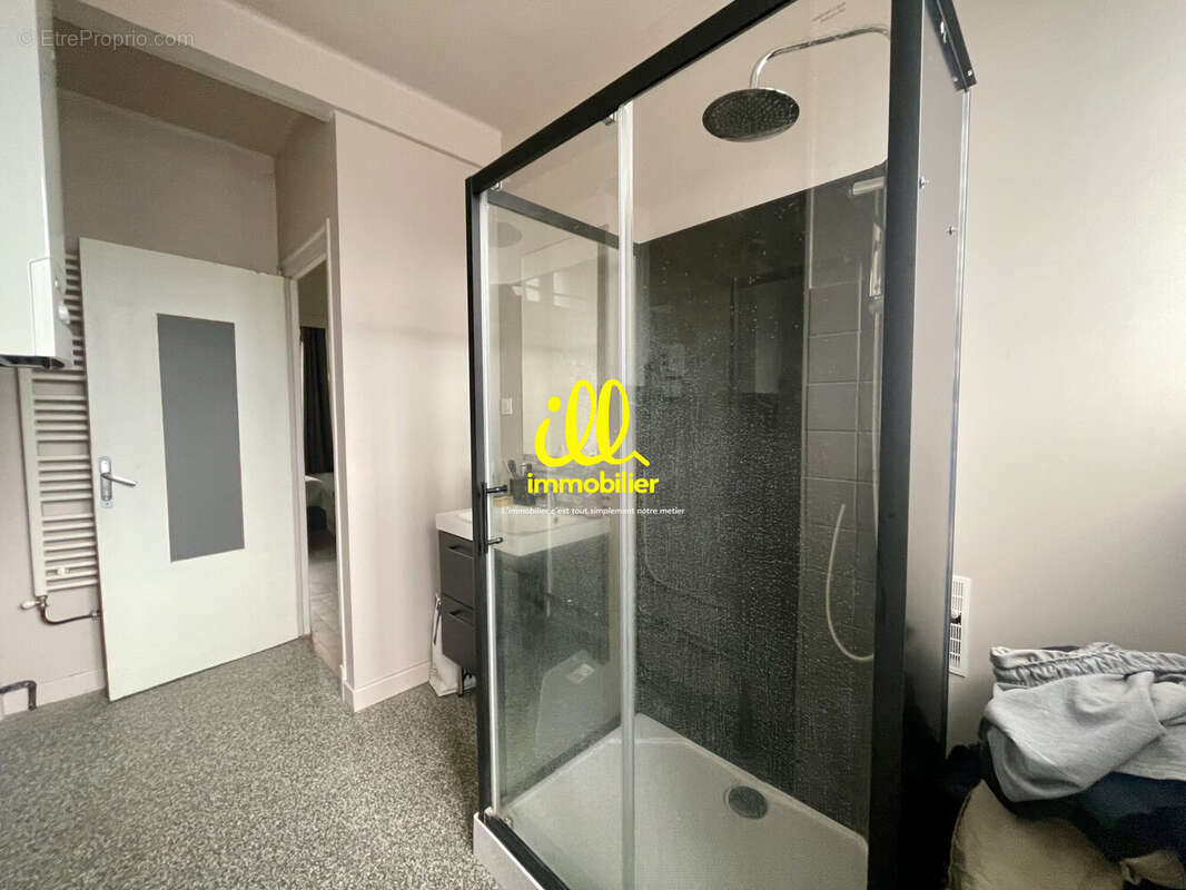 Appartement 87 m² à Charleville-Mezieres  - photo 5