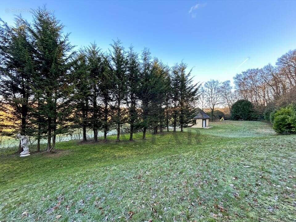 Maison à CONCHES-EN-OUCHE