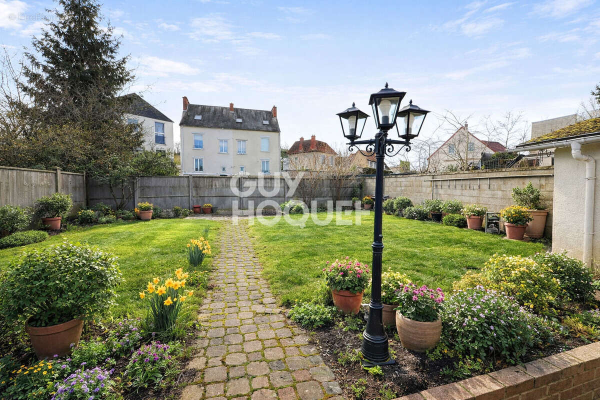 Maison 113 m² à Soissons  - photo 3